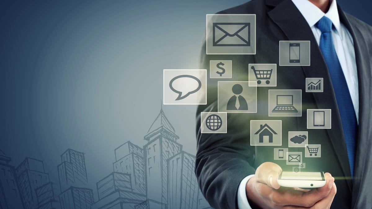 Site pronto vs. sistema sob medida: qual sua empresa realmente precisa?
